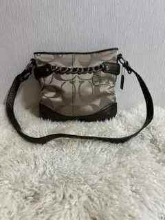 COACH シグネチャー柄 ショルダーバッグ