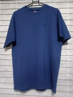 ネイビー Tシャツ 小さなロゴ刺繍