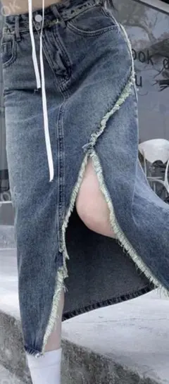 Item thumbnail for item 0bfec15f-49a4-4189-975d-4d852ed7f675