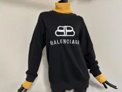 ハイネックトレーナー