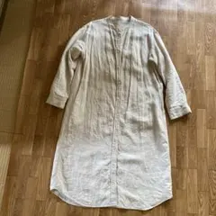 無印良品　リネン長袖ボタンシャツワンピース