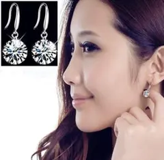 【高品質】シルバー925 AAAハイクラスCZダイヤ 揺れる★ フックピアス