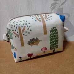 5点目100円♡新作♡新品♡ハンドメイド♡ねこちゃん♡ぷっくりポーチ 