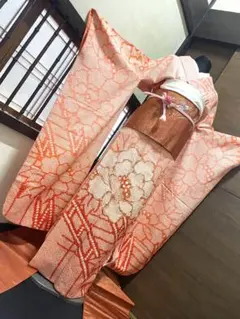 振袖フルセット(8点)・成人式・総絞り・本絞り・豪華刺繍・金彩加工・高級手縫い 振袖フルセット(8点)・成人式・総絞り・本絞り・金駒刺繍・金彩