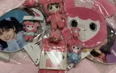 TWICE モモ LOVELYS ぬいぐるみ マスコット うちわ ケース セット