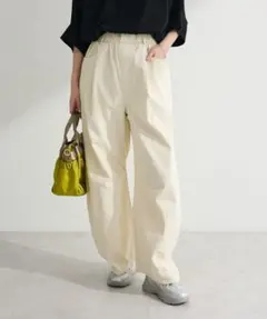 ウエストタックコクーンデニムパンツ