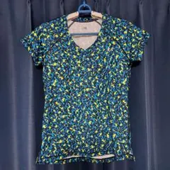 UNDER ARMOR アンダーアーマー　レディーストレーニングウェア　Tシャツ