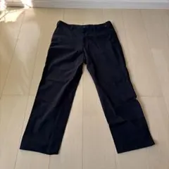 UNIQLOネイビーチノパン