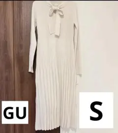 GU ジーユー　アイボリー ボウタイリボン付きリブ編み長袖　ロングワンピース