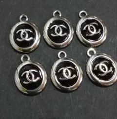 vintageCHANEL ボタンチャーム６個セット