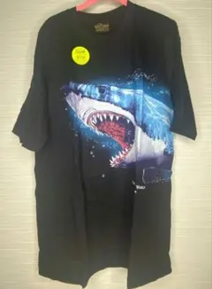 PLANET EARTH サメ グローインザダーク Tシャツ