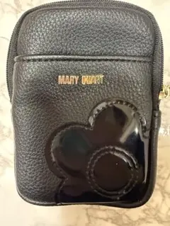MARY QUANT ポーチ