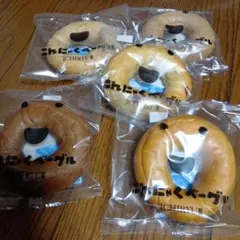 Item thumbnail for item e0f37e51-507e-4ad2-9481-0bbf74a0404a