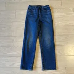 ハイライズストレートジーンズ　　23