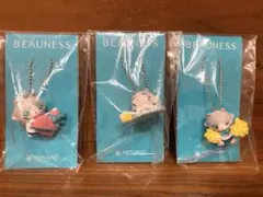 MENARD ビューティーキャット フィギュアストラップ 3個セット