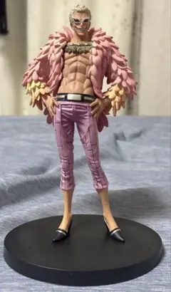 ONE PIECE ドフラミンゴ フィギュア2012 箱なし クリアファイル付きのサムネイル