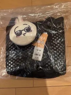 ちいかわ　GU うさぎ　ポーチセットバッグ