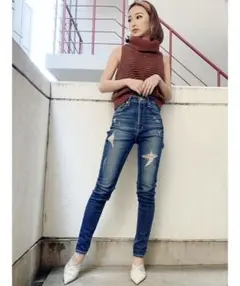 GYDA W BACK RIPPEDスキニーデニムパンツ