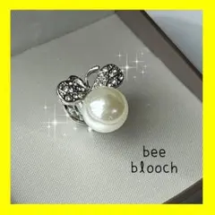 ブローチ 蜂 パール ハチ ミツバチ パーティー 卒業式 入学式 シルバー