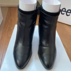 DIANA ダイアナ ブラック ショートブーツ