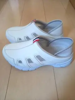 Item thumbnail for item 302b8dbd-00d6-410b-ad51-6f4b87ebc705