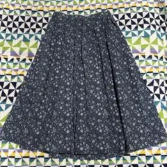 お値下げ中❣️テチチ　リバティプリント　フレアスカート　M