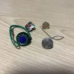 金属工芸品：昔のバッジ6個 - メルカリ