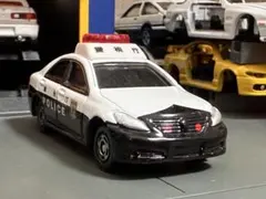 トミカ　トヨタ　クラウン　警視庁　警察　パトカーのサムネイル