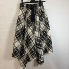 チェック柄フレアロングスカート