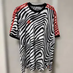 adidas ゼブラ柄 半袖シャツ ロゴ刺繍のサムネイル