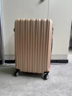 Sサイズ新品未使用スーツケースキャリーケースシャンパンゴールド40L軽量