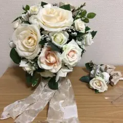 ブライダル　ブーケ、ブートニアのセット