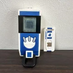 平成】デジモンセイバーズ デジヴァイスiC チップ プレート - メルカリ