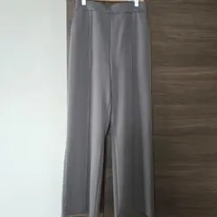 ストレートパンツ