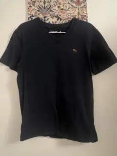 アバクロ　ネイビー　Tシャツ
