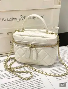 SHEIN キルティング バニティ ショルダーバッグ ホワイト