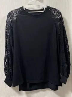 レース袖トップス　黒　長袖