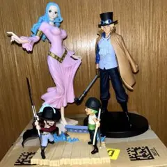 ワンピース フィギュア ゾロ サボ ミホーク ビビ