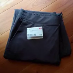 UNIQLO ウルトラストレッチアクティブテーパードパンツ L