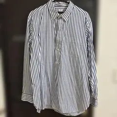 プルオーバーシャツ