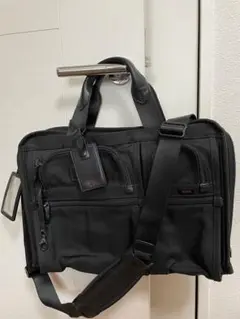 ★良品 綺麗 ★ TUMI トゥミ 2way ショルダーバッグ ブリーフケースのサムネイル