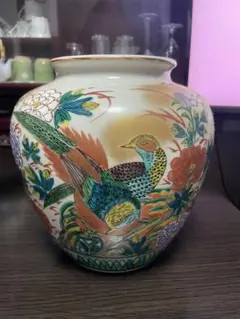 【宮内庁御用達】有田焼 深川製磁 万葉草花 花瓶（共箱）秋の七草 金彩 宮内庁御用達】有田焼 深川製磁 万葉草花 花瓶（共箱）秋の七草 金彩