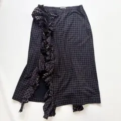 ISSEY MIYAKE パープル系 チェック柄 ミモレ丈スカートのサムネイル