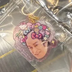 マツケンサンバ　ハローキティ　ガチャ　めじるしアクセサリー