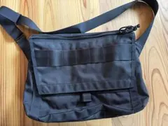 BRIEFING × BEAMS PLUS別注 メッセンジャーバッグ　ブラック