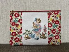 【tomato】クロスステッチ完成品　ポーチ　ハンドメイド tomato様専用】クロスステッチ完成品 ポーチ ハンドメイド - メルカリ