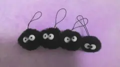 となりのトトロ　まっくろくろすけストラップ　4個セット
