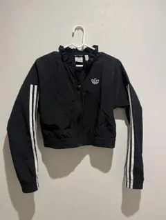 アディダス クロップドジャケット ブラック