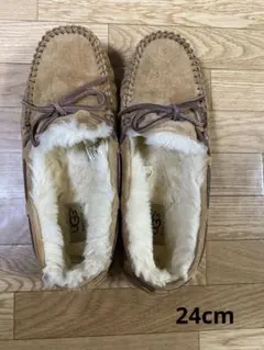 UGG ブラウン モカシン