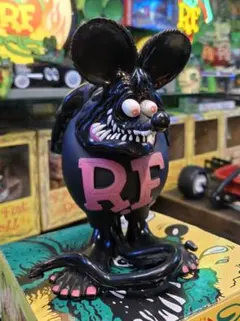 ラットフィンクスタチュー 傘立て ムーンアイズ ラットフィンク - メルカリ